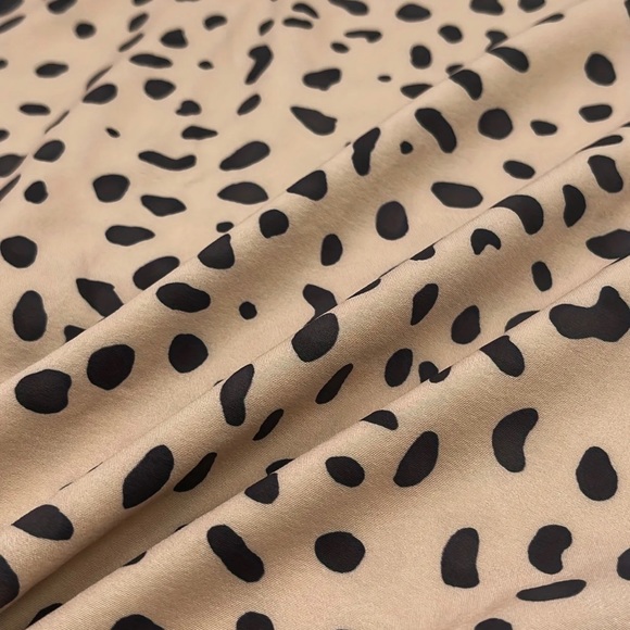 Women’s Blouse Leopard Print - Picture 4 of 9